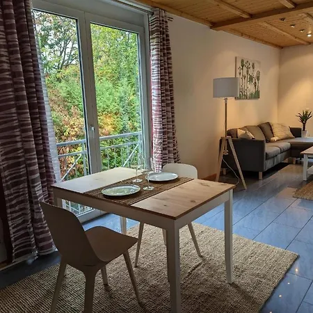 Ferienwohnung Am Schoenberg - Ebringen Exterior photo