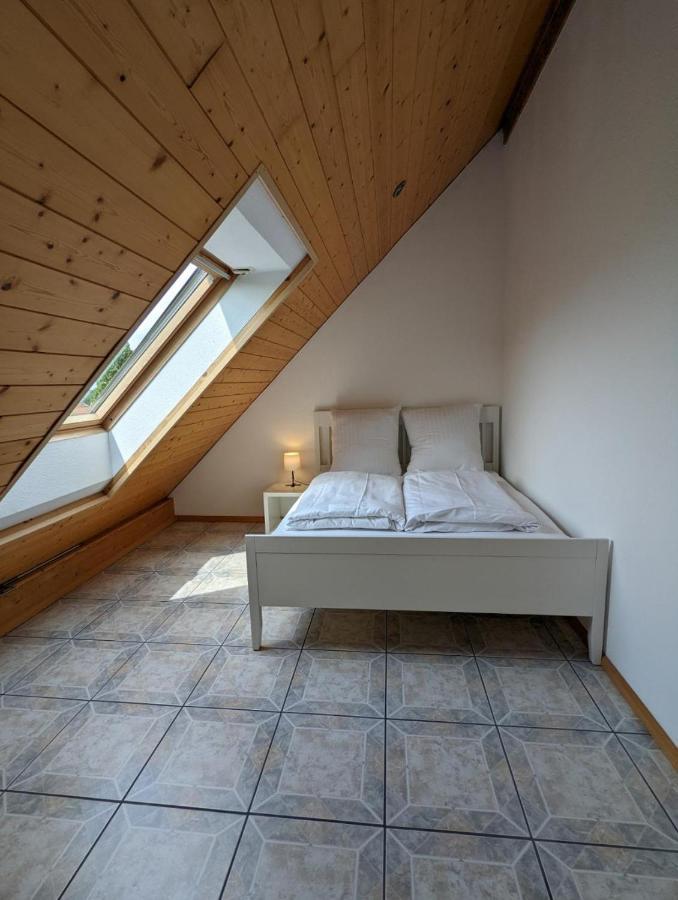 Am Schoenberg - Appartement Ebringen